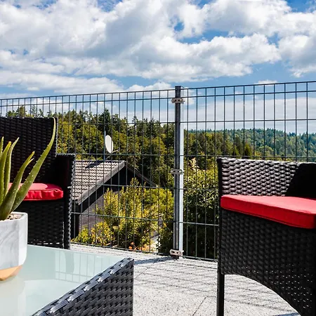Lägenhet Stilvolle Mit Blick In