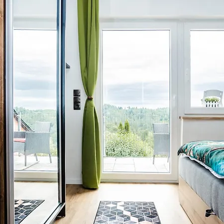 Stilvolle Mit Blick In Lägenhet *